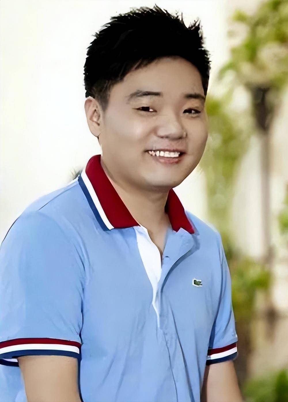 两轮吸引了 两轮吸引了