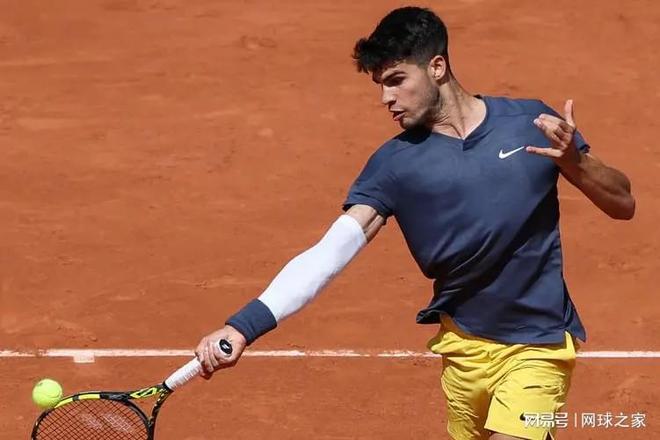 化不仅彰显 化不仅彰显